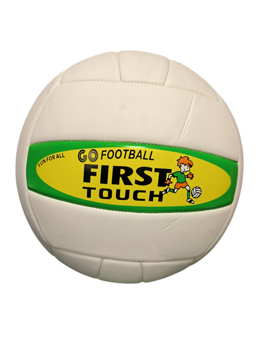 LIGHTNING FIRST TOUCH GAELIC FOOTBALL